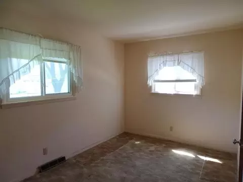 1502 Winter Dr, Freeport, IL 61032 photo 12