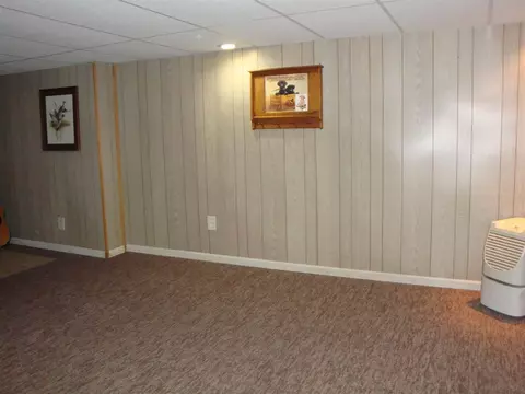 503 W Perry St, Belvidere, IL 61008 photo 16