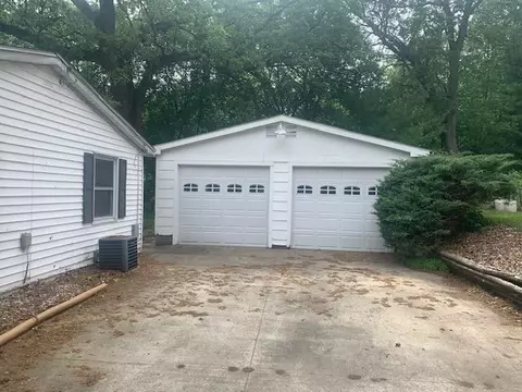 607 2nd Ave, Dixon, IL 61021 photo 3