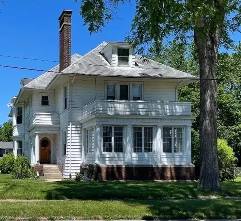 403 Fellows St, Dixon, IL 61021 photo 1