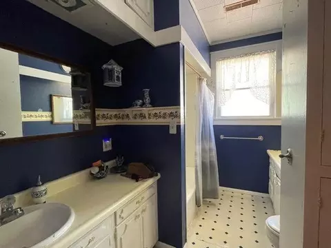 403 Fellows St, Dixon, IL 61021 photo 46