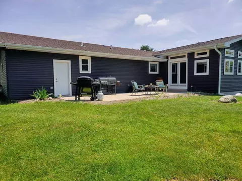 15724 Capron Rd, Capron, IL 61012 photo 30