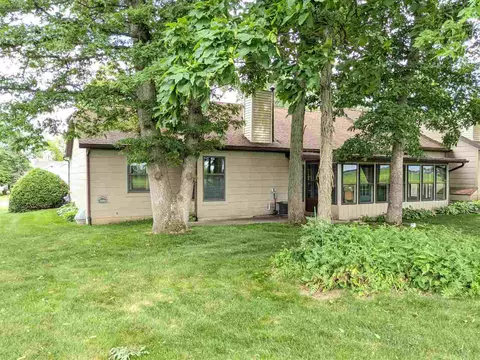 1020 Baxter Ln, Freeport, IL 61032 photo 29