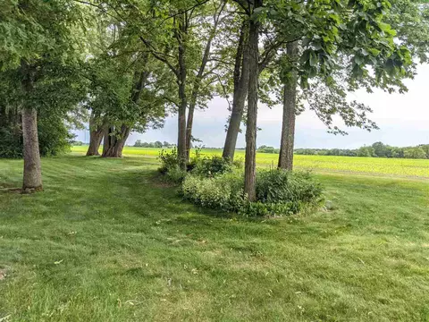 1020 Baxter Ln, Freeport, IL 61032 photo 26