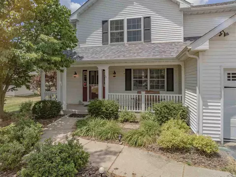 5542 Hodges Run, Roscoe, IL 61073 photo 2