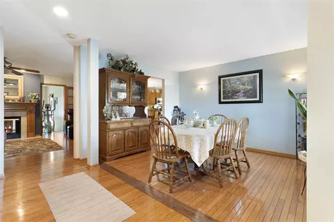 5542 Hodges Run, Roscoe, IL 61073 photo 13