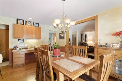 5542 Hodges Run, Roscoe, IL 61073 photo 11