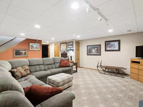 815 E Webb, Davis, IL 61019 photo 28