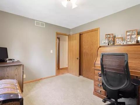 815 E Webb, Davis, IL 61019 photo 17
