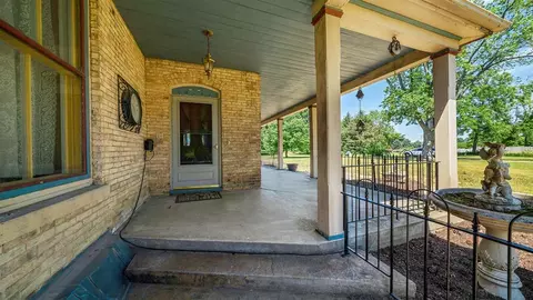 10538 N Pecatonica Rd, Leaf River, IL 61047 photo 33