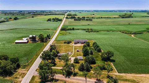 10538 N Pecatonica Rd, Leaf River, IL 61047 photo 44