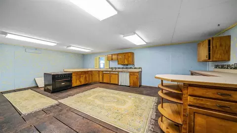 10538 N Pecatonica Rd, Leaf River, IL 61047 photo 36
