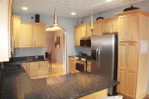 8696 Overlook Dr, Roscoe, IL 61073 photo 20