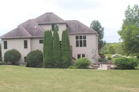 8696 Overlook Dr, Roscoe, IL 61073 photo 48