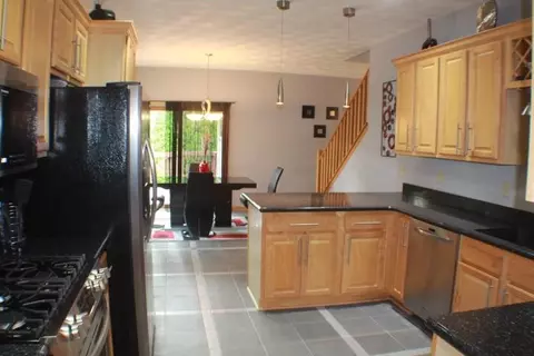 8696 Overlook Dr, Roscoe, IL 61073 photo 21