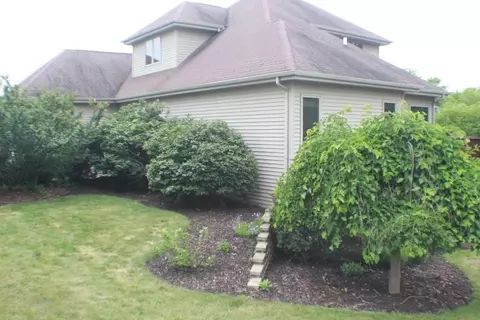 8696 Overlook Dr, Roscoe, IL 61073 photo 49