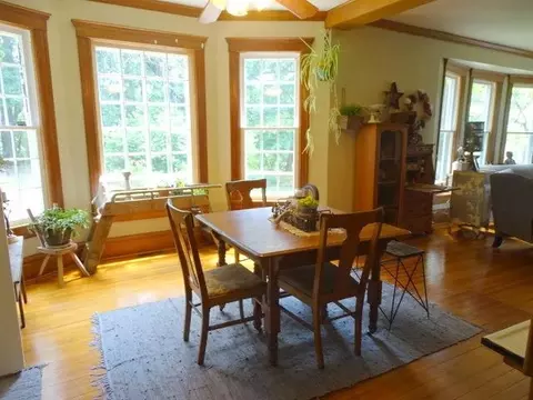 31 N Bailey, Freeport, IL 61032 photo 21