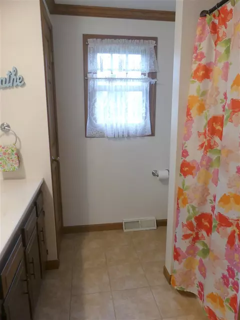 4-34 Grandview Dr, Lanark, IL 61046 photo 17