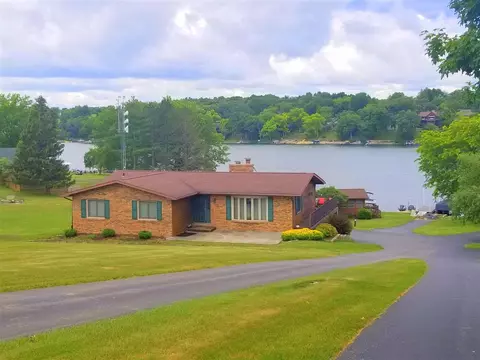 4-34 Grandview Dr, Lanark, IL 61046 photo 1