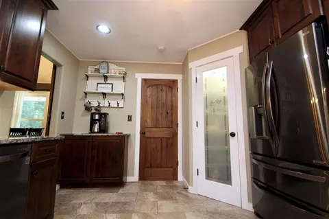 12472 Chuckanut Dr, Roscoe, IL 61073 photo 9