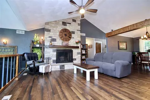 12472 Chuckanut Dr, Roscoe, IL 61073 photo 17
