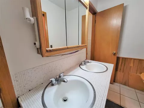 1005 E 4th St, Belvidere, IL 61008 photo 20