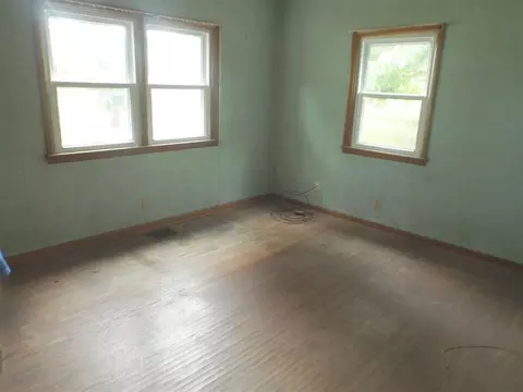 2632 E River Rd, Freeport, IL 61032 photo 5