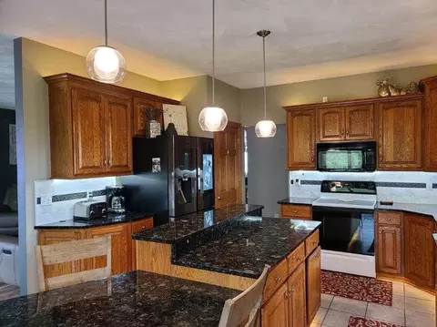 7154 N Pecatonica Rd, Leaf River, IL 61047 photo 12