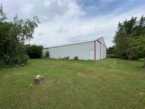 10600 Flory Rd, Lanark, IL 61046 photo 5