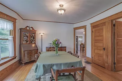 737 Division St, Pecatonica, IL 61063 photo 18
