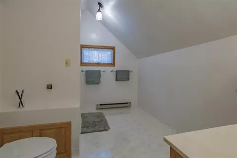 737 Division St, Pecatonica, IL 61063 photo 10