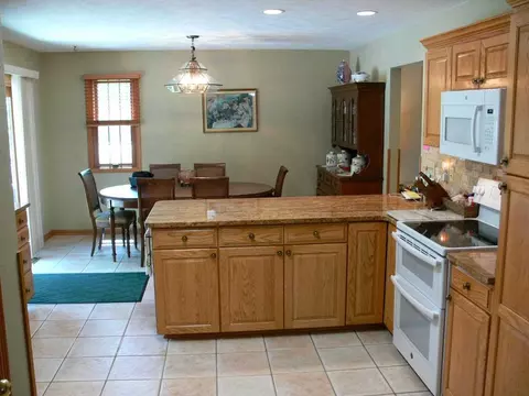 10899 Sixth St, Roscoe, IL 61073 photo 19