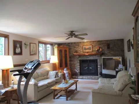 548 Baintree, Lake Summerset, IL 61019 photo 6