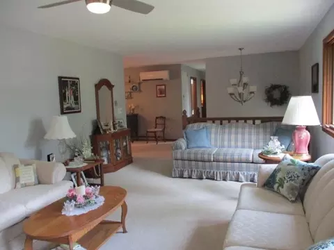 548 Baintree, Lake Summerset, IL 61019 photo 23