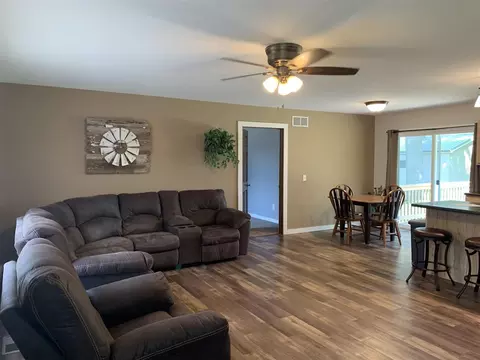 506 E Ridge St, Mount Carroll, IL 61053 photo 5