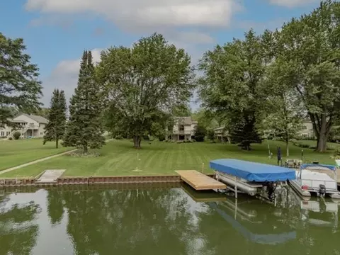 2255 Breckenboro, Lake Summerset, IL 61019 photo 37