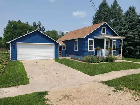 508 E Washington St, Warren, IL 61087 photo 1