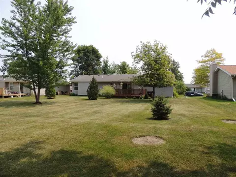 140 Rainbow Dr, Capron, IL 61012 photo 20