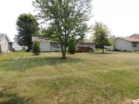 140 Rainbow Dr, Capron, IL 61012 photo 21