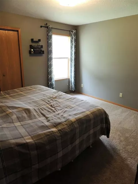 140 Rainbow Dr, Capron, IL 61012 photo 13