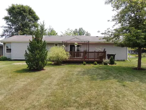 140 Rainbow Dr, Capron, IL 61012 photo 18