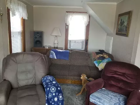 219 W Sixth St, Pecatonica, IL 61063 photo 9