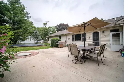 13748 Beaver Rd, Roscoe, IL 61073 photo 47