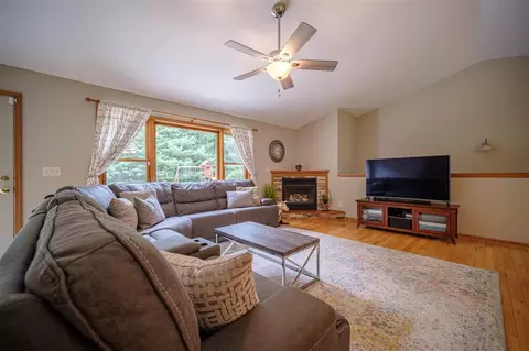 13748 Beaver Rd, Roscoe, IL 61073 photo 14