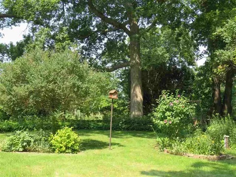 8766 Lovesee Rd, Roscoe, IL 61073 photo 6