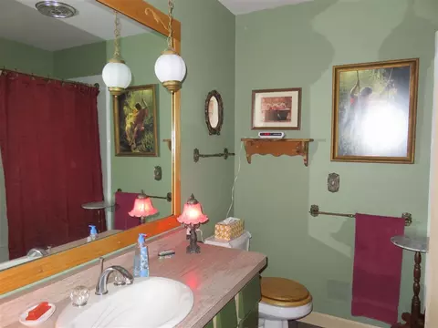 8766 Lovesee Rd, Roscoe, IL 61073 photo 20