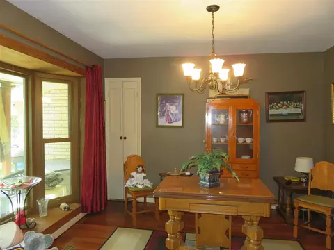 8766 Lovesee Rd, Roscoe, IL 61073 photo 8