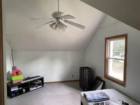 236 N Foley, Freeport, IL 61032 photo 7