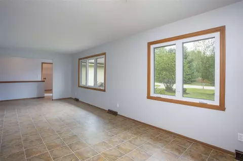 11686 Balsa Ln, Roscoe, IL 61073 photo 4