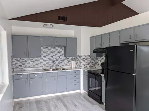 282 Forestcliff, Lake Summerset, IL 61019 photo 4